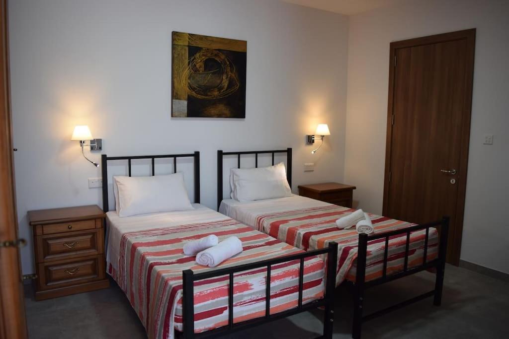 Lovely 3-Bedroom Apartment In L-Iklin Экстерьер фото